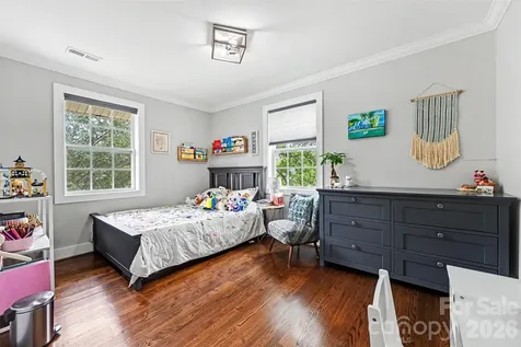4931 Seacroft Road Charlotte NC 28210