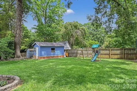 4931 Seacroft Road Charlotte NC 28210
