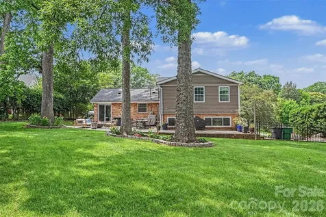 4931 Seacroft Road Charlotte NC 28210
