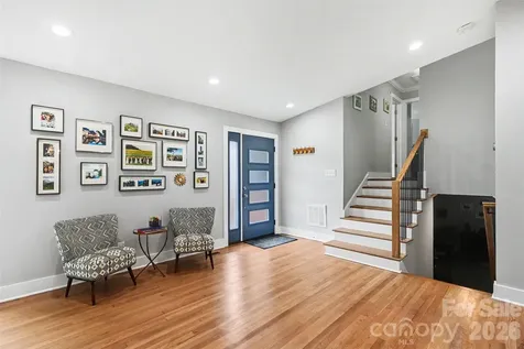 4931 Seacroft Road Charlotte NC 28210