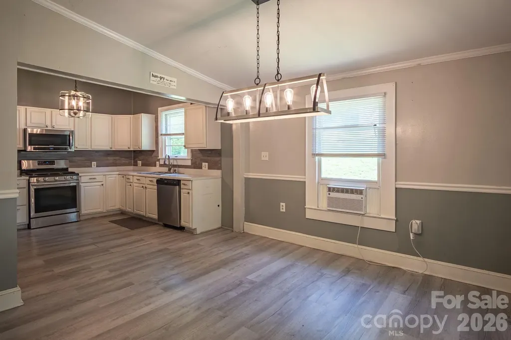 638 W Main Extension Lincolnton NC 28092