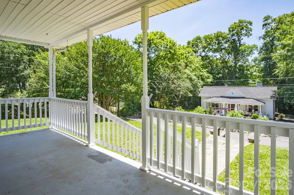 638 W Main Extension Lincolnton NC 28092