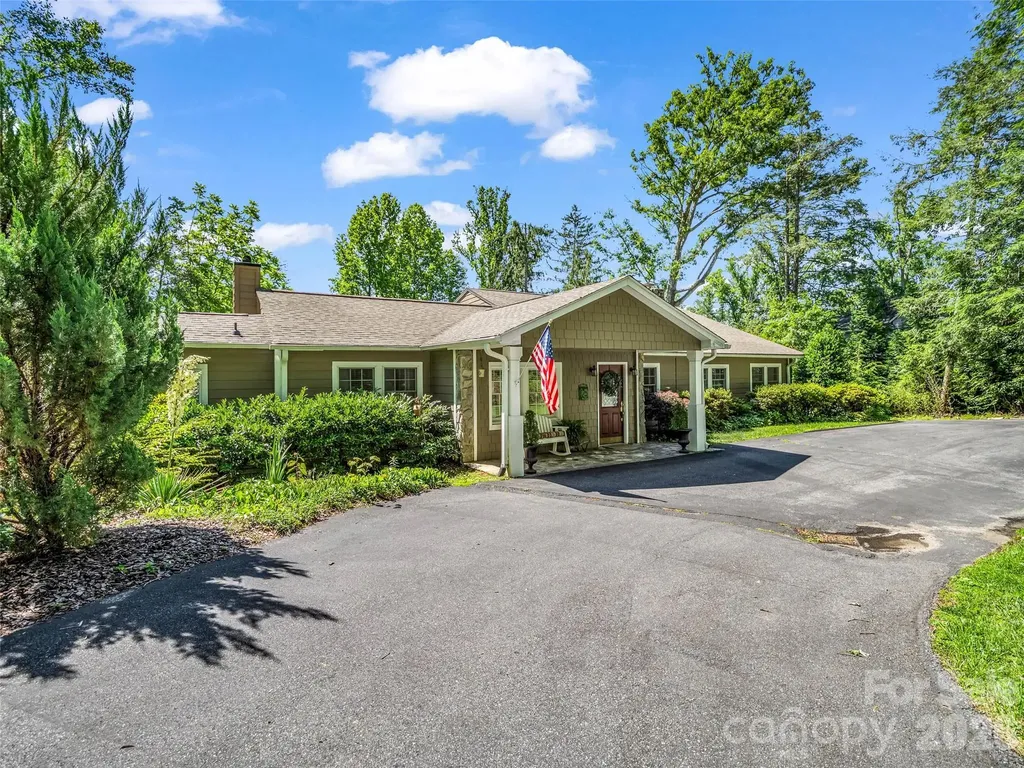 52 Forest Road Asheville NC 28803