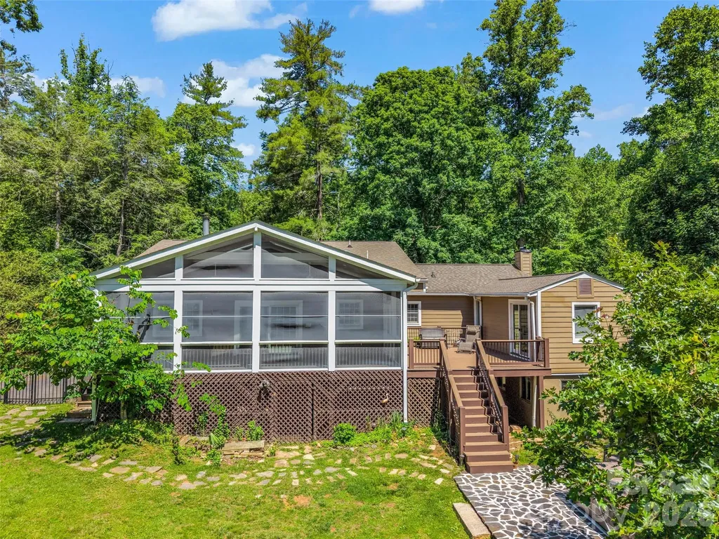 52 Forest Road Asheville NC 28803