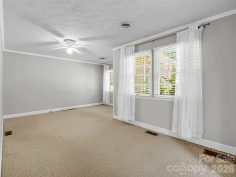 52 Forest Road Asheville NC 28803