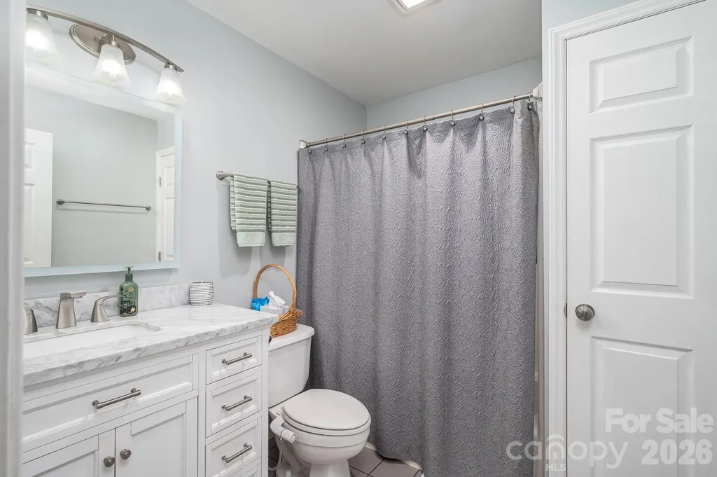 2479 Old Pond Drive Lincolnton NC 28092