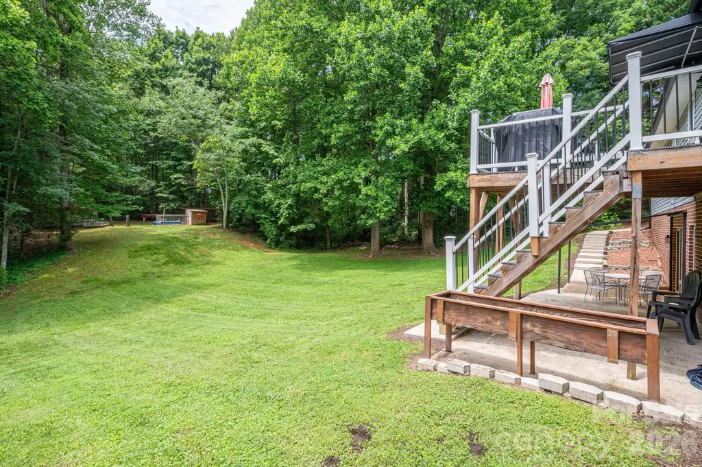 2479 Old Pond Drive Lincolnton NC 28092