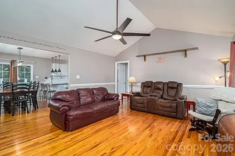 2479 Old Pond Drive Lincolnton NC 28092