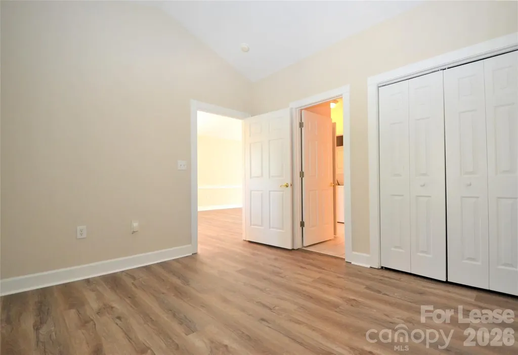 8751 Coralbell Lane Charlotte NC 28213