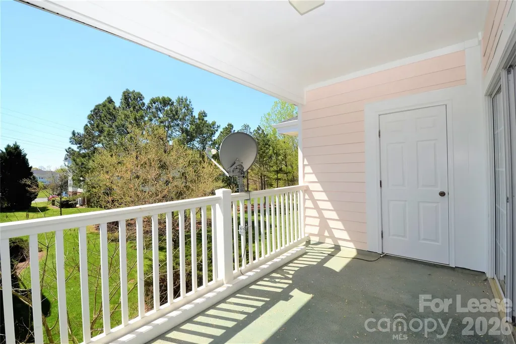 8751 Coralbell Lane Charlotte NC 28213