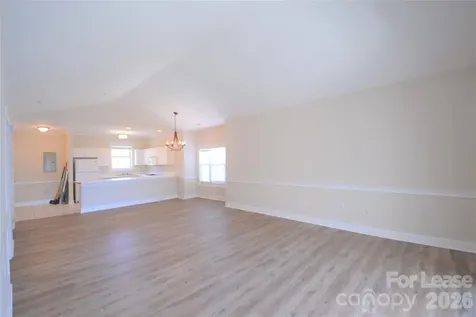 8751 Coralbell Lane Charlotte NC 28213