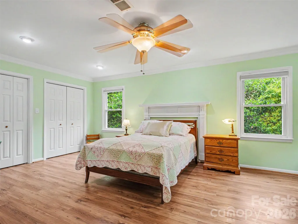 420 Brook Avenue SE Concord NC 28025