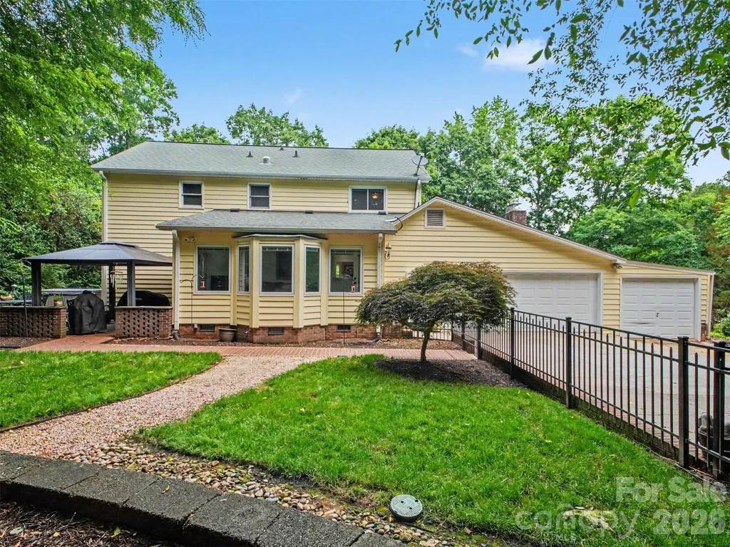 420 Brook Avenue SE Concord NC 28025