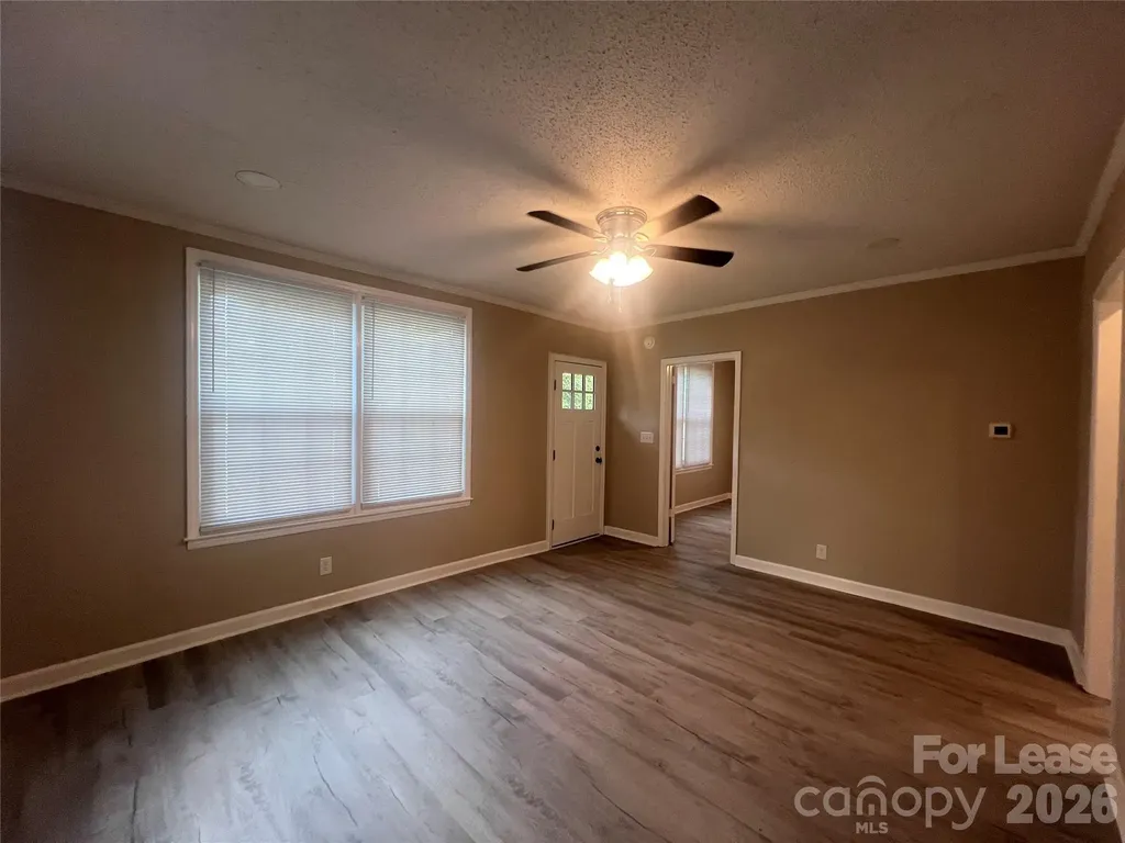 103 Neighborhood Street Lincolnton NC 28092