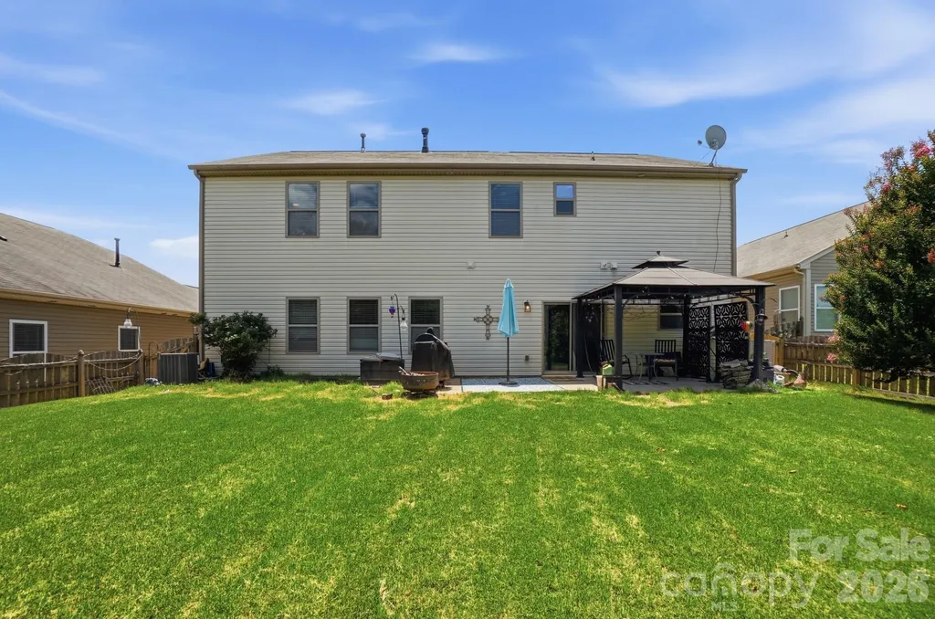 1231 Tranquil Falls Lane Matthews NC 28104