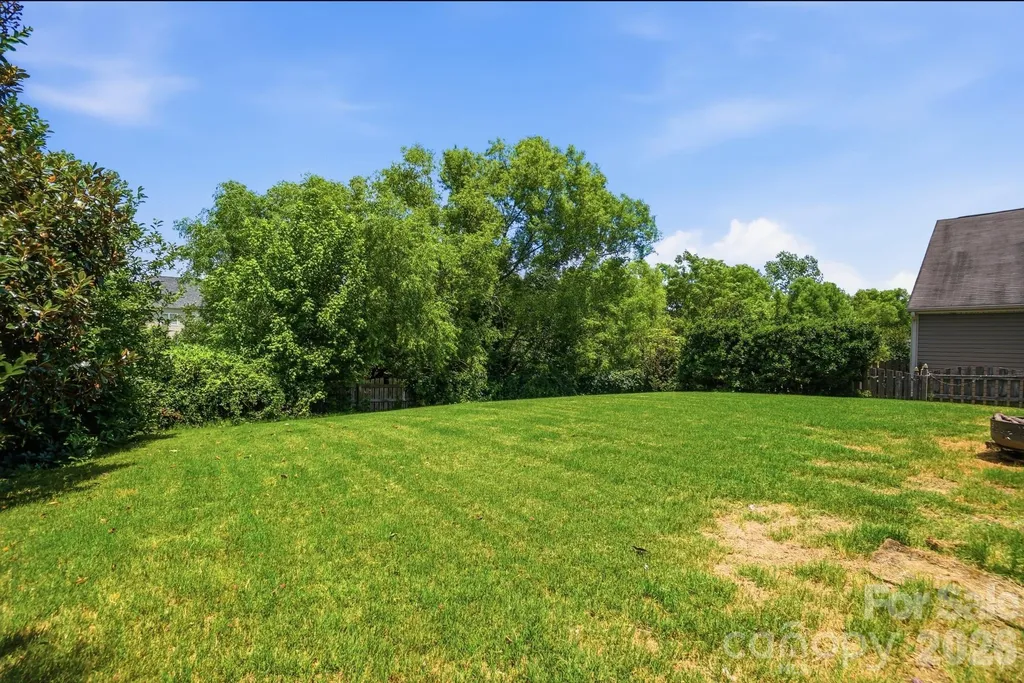 1231 Tranquil Falls Lane Matthews NC 28104