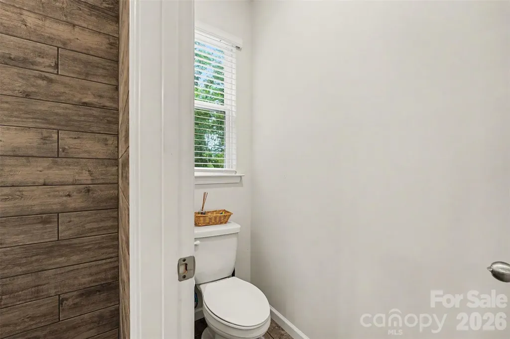 8216 Merryvale Lane Charlotte NC 28214