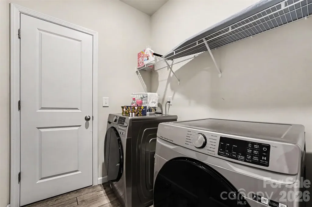 8216 Merryvale Lane Charlotte NC 28214