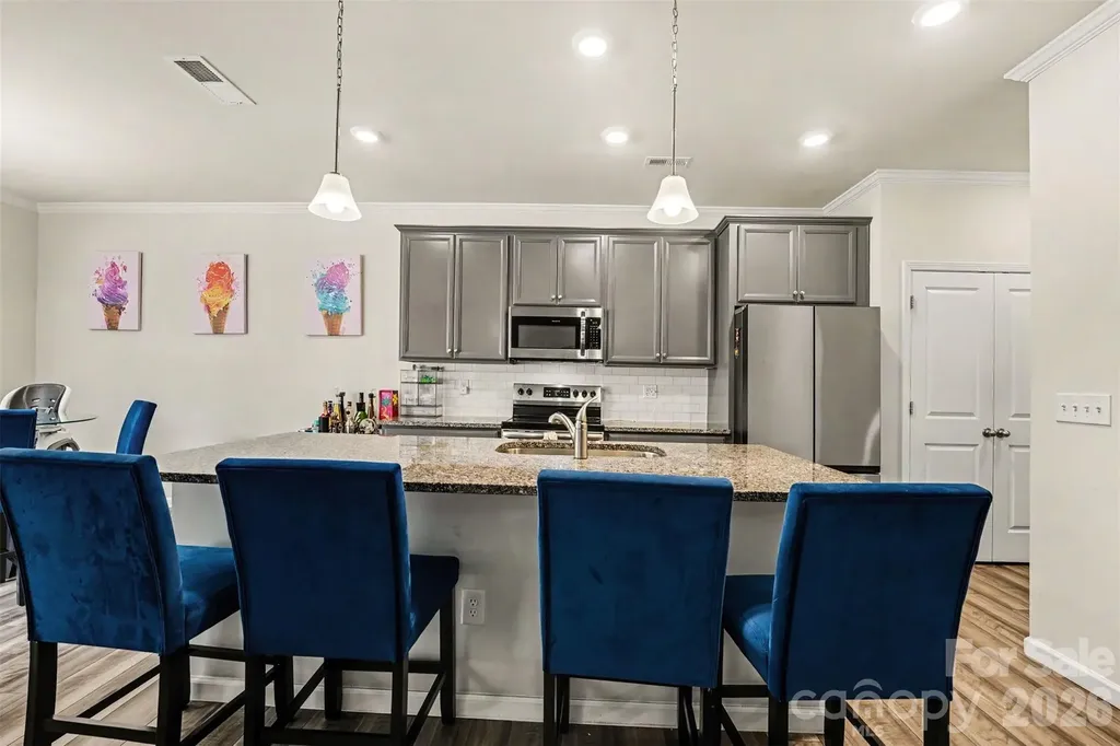 8216 Merryvale Lane Charlotte NC 28214