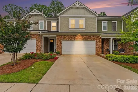 8216 Merryvale Lane Charlotte NC 28214