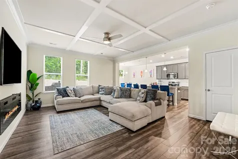 8216 Merryvale Lane Charlotte NC 28214