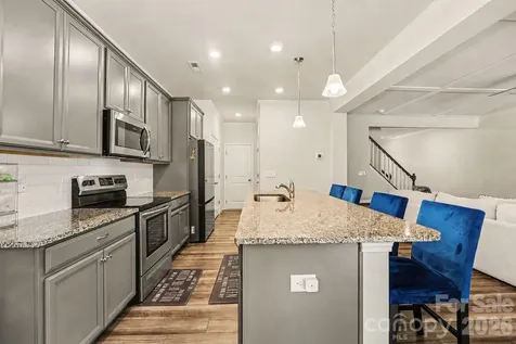 8216 Merryvale Lane Charlotte NC 28214
