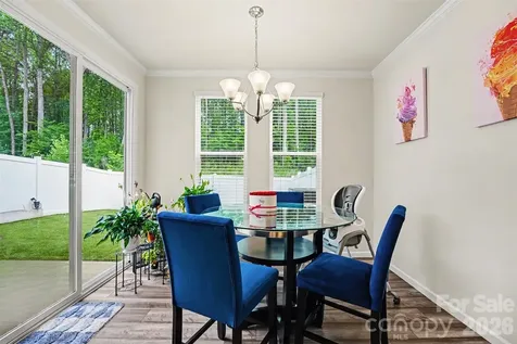 8216 Merryvale Lane Charlotte NC 28214