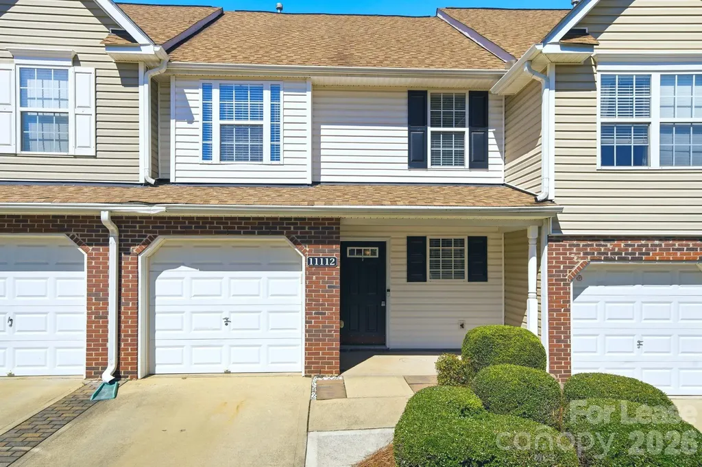 11112 Saintsbury Place Charlotte NC 28270