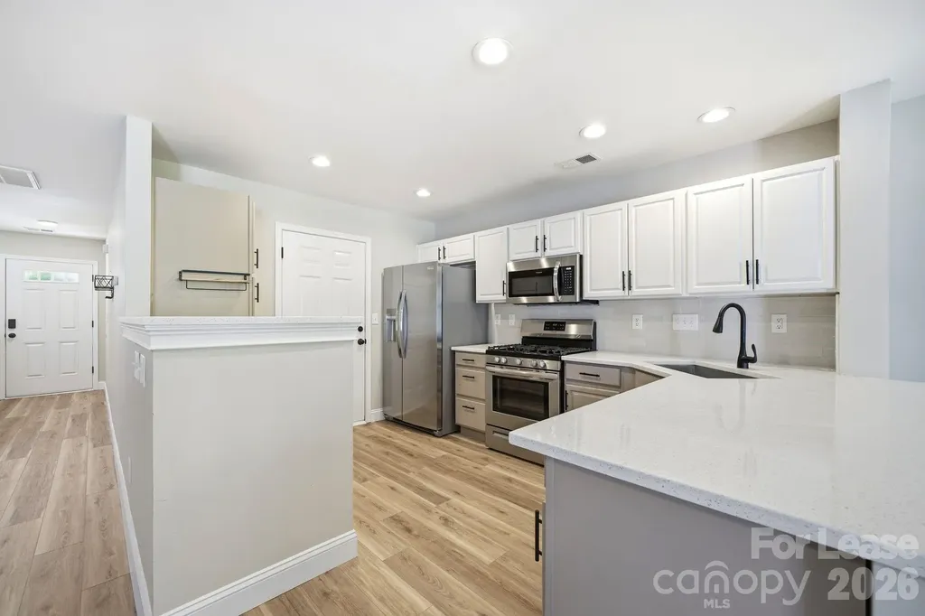 11112 Saintsbury Place Charlotte NC 28270