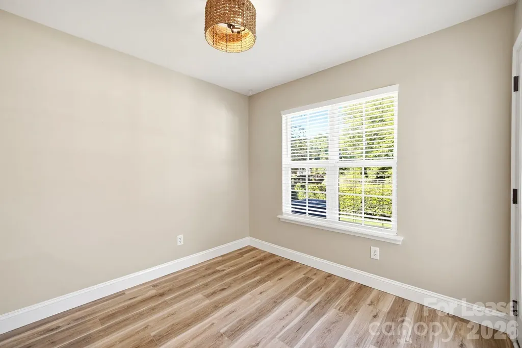 11112 Saintsbury Place Charlotte NC 28270