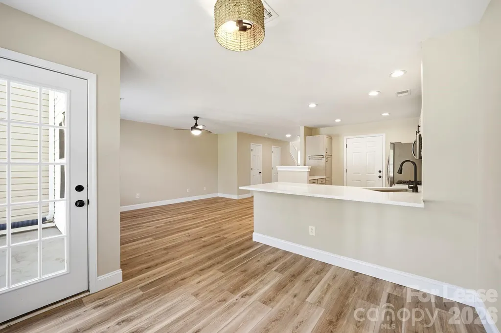 11112 Saintsbury Place Charlotte NC 28270