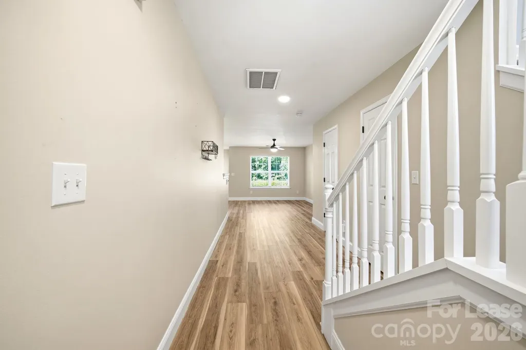 11112 Saintsbury Place Charlotte NC 28270