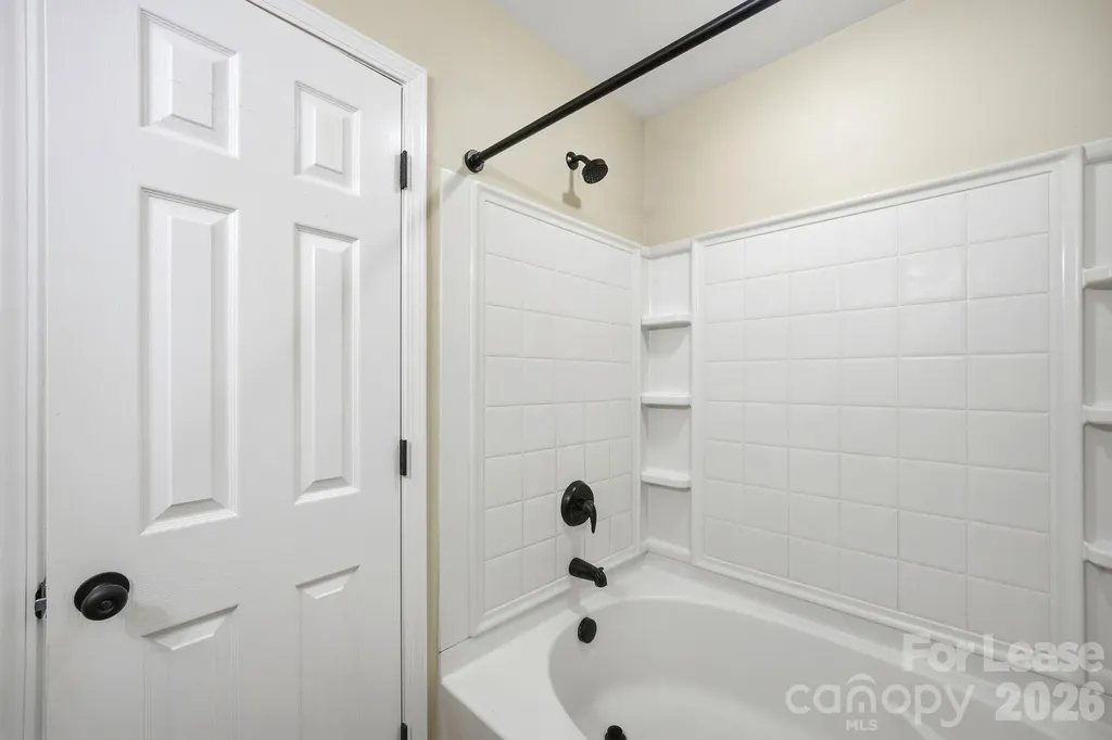 11112 Saintsbury Place Charlotte NC 28270