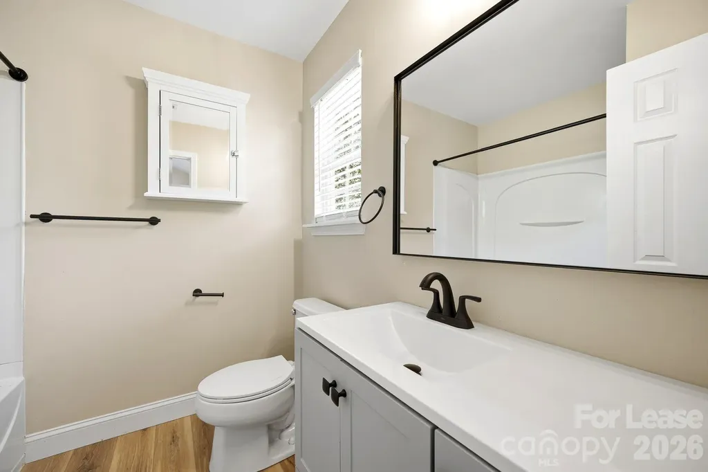 11112 Saintsbury Place Charlotte NC 28270