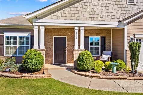 107 Summrow Court Mooresville NC 28115