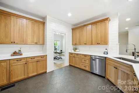 122 Friendfield Drive Fort Mill SC 29715