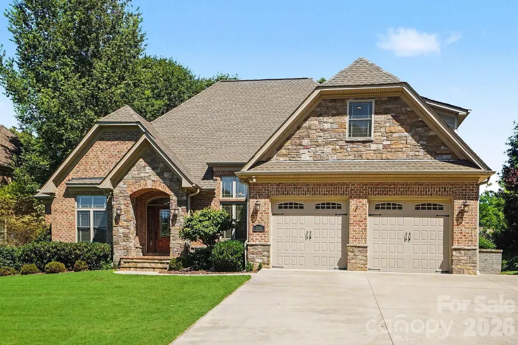 198 Windemere Isle Road Statesville NC 28677