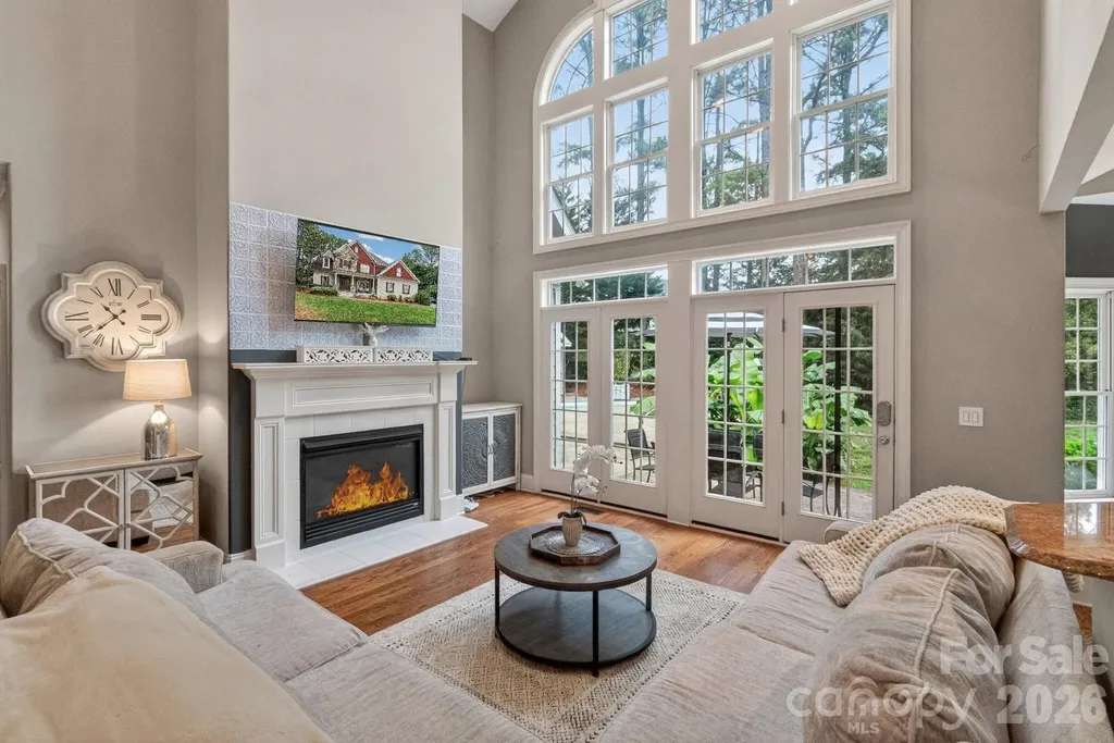 173 Yellow Jacket Circle Mooresville NC 28117