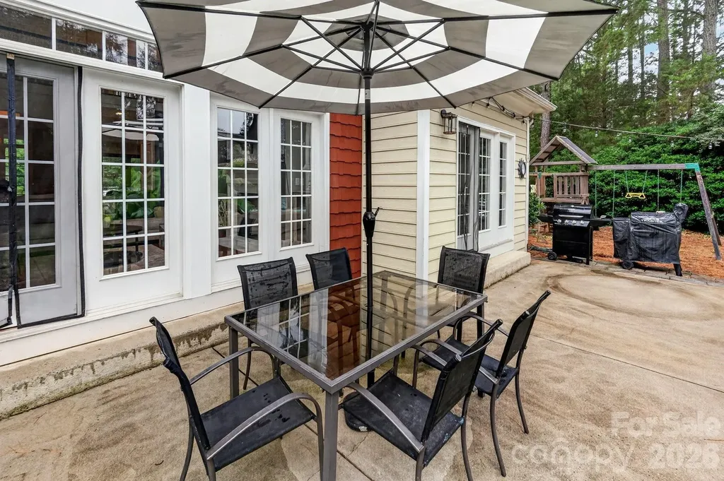 173 Yellow Jacket Circle Mooresville NC 28117