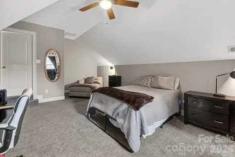 173 Yellow Jacket Circle Mooresville NC 28117