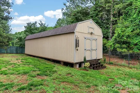 173 Yellow Jacket Circle Mooresville NC 28117