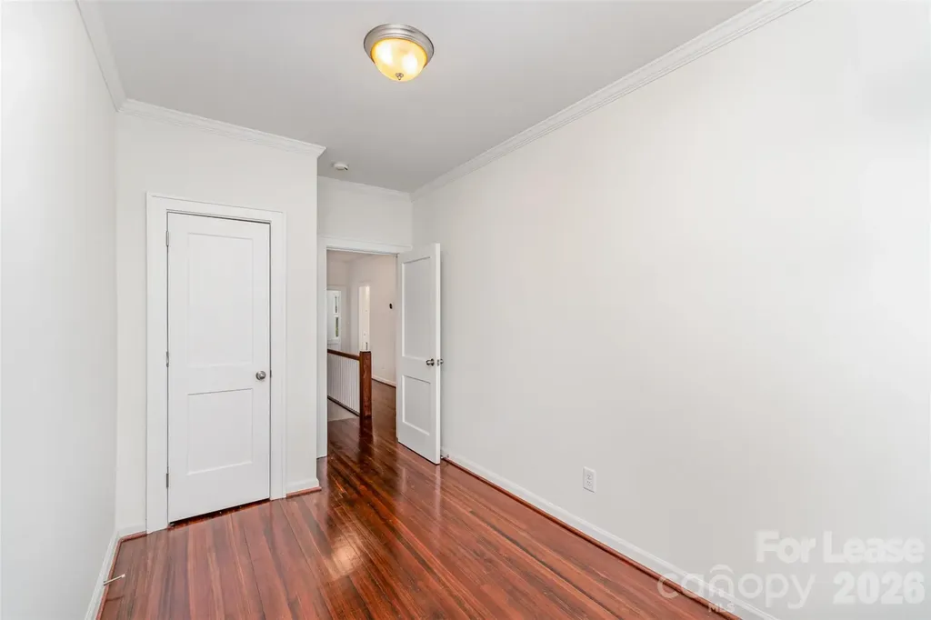 2110 Dartmouth Place Charlotte NC 28207