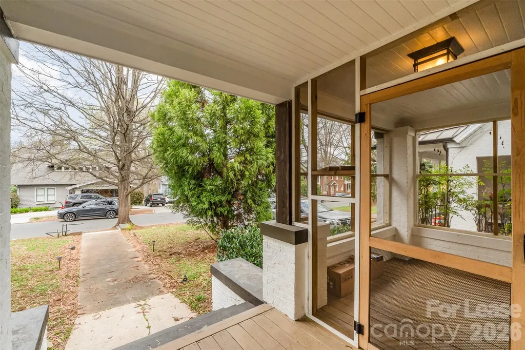 2110 Dartmouth Place Charlotte NC 28207