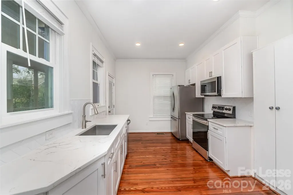 2110 Dartmouth Place Charlotte NC 28207