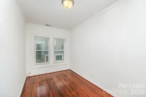 2110 Dartmouth Place Charlotte NC 28207