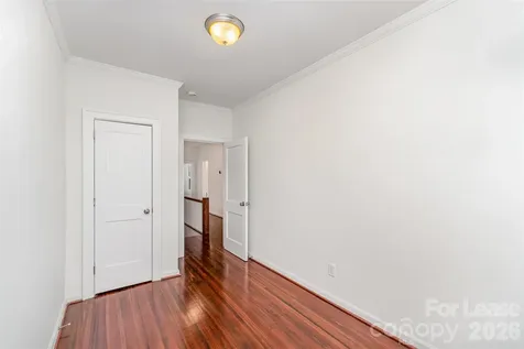 2110 Dartmouth Place Charlotte NC 28207