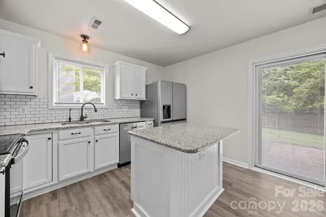 10609 Spring Rain Court Charlotte NC 28278