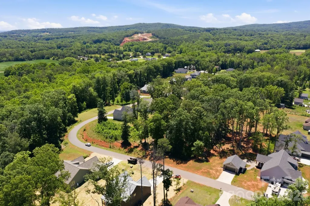 3180 Timber Run Lane Maiden NC 28650