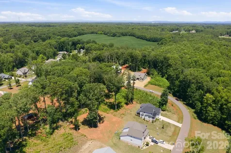 3180 Timber Run Lane Maiden NC 28650
