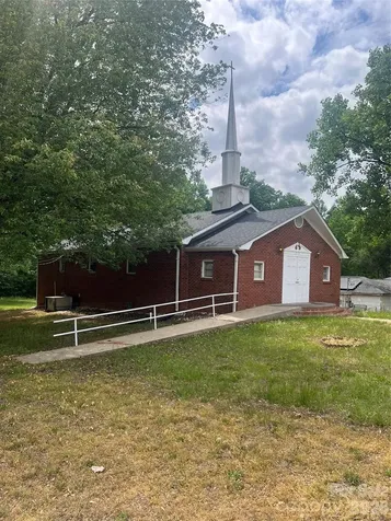219 Jackson Avenue Lexington NC 27295